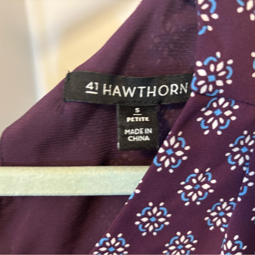 41 Hawthorn Geometric Plum Blouse - Picture 3 of 10